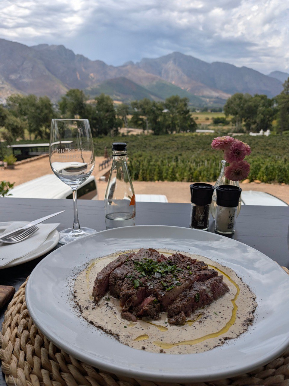 Pranzo con Vista a Rickety Bridge