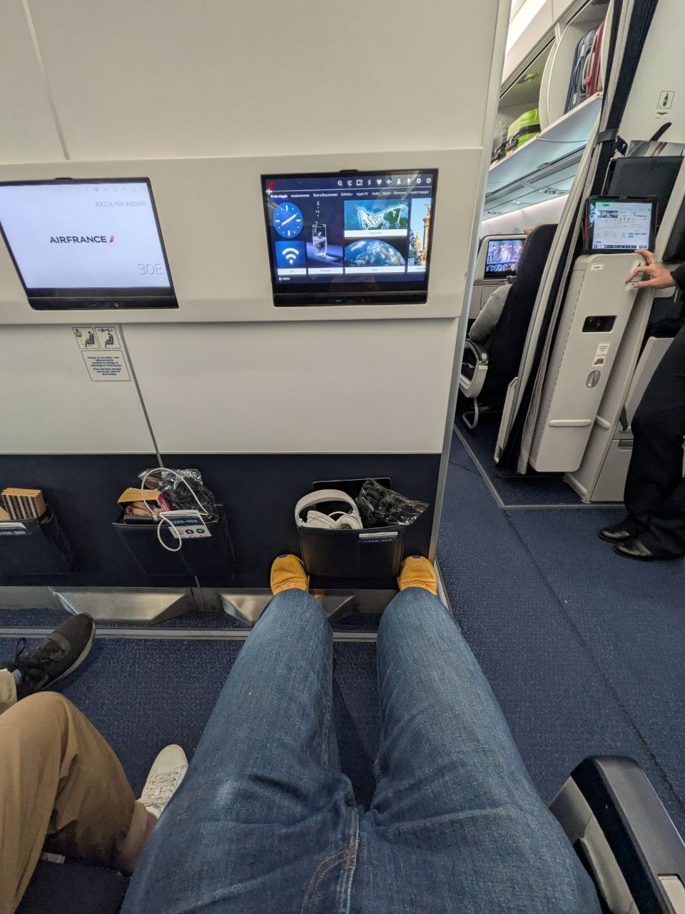 La Terra Promessa dello Spazio per le Gambe